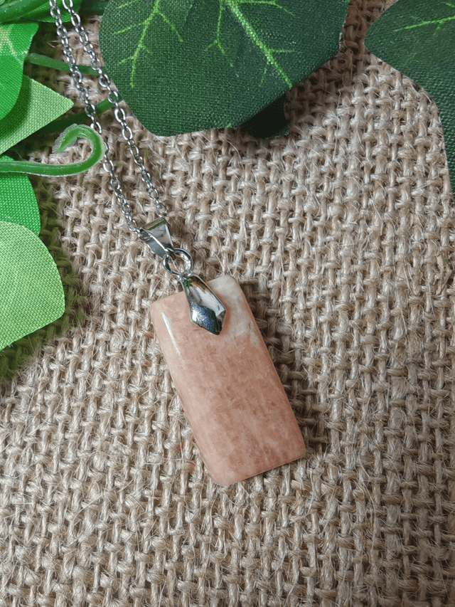 collier microcline