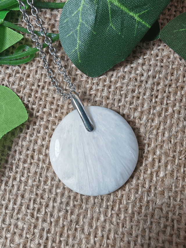 collier scolecite