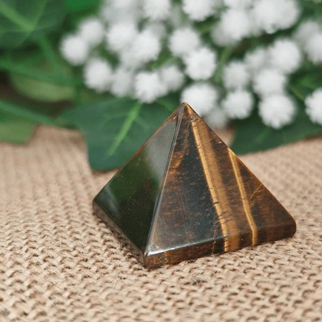 Pyramide œil de tigre 30mm