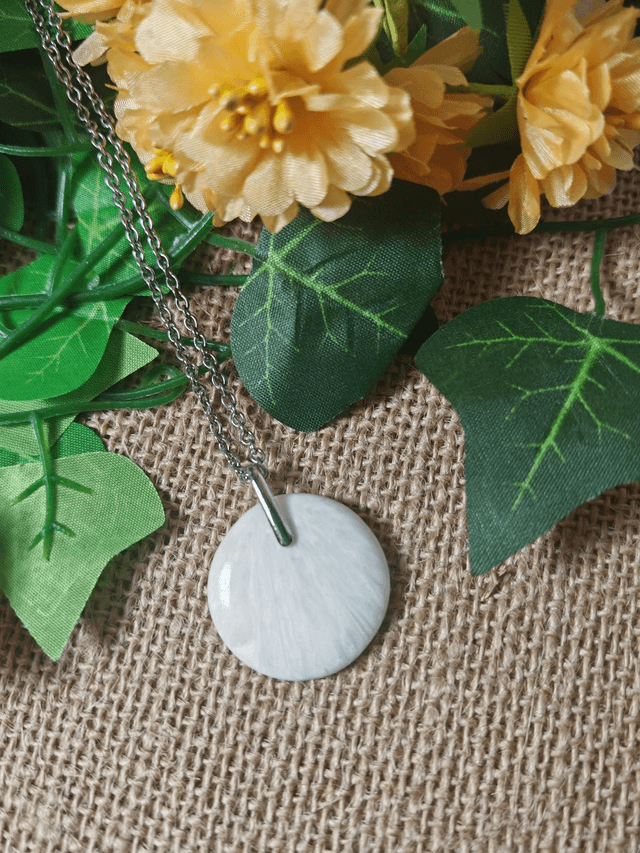 collier scolecite