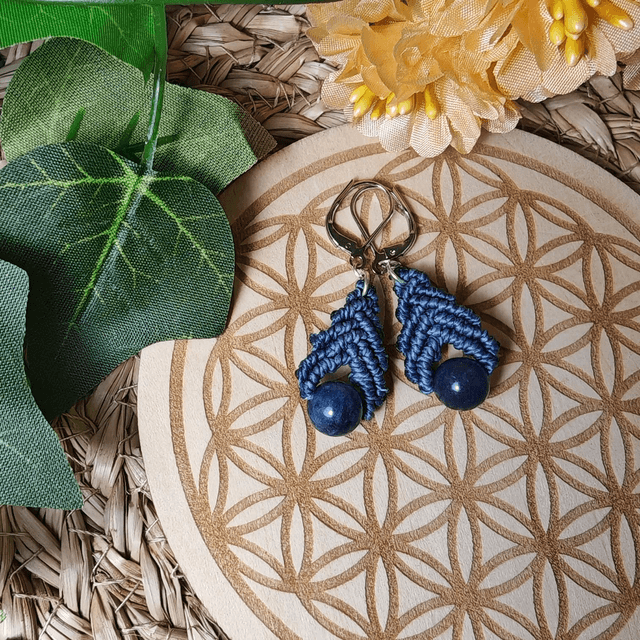 Boucles d&#039;oreilles nature lapis lazuli