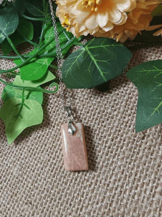 collier microcline